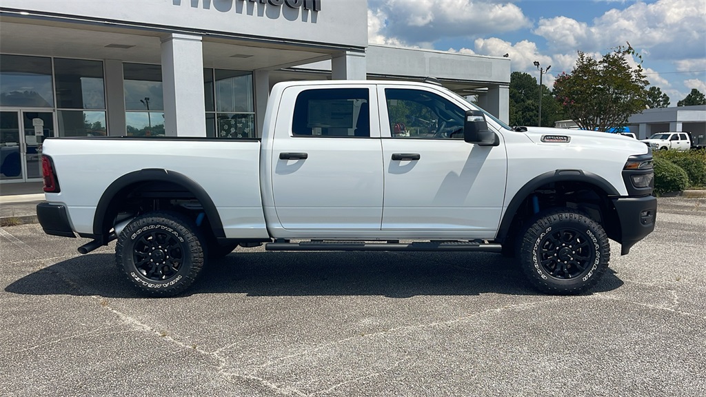 2026 Ram 2500 Tradesman photo 9