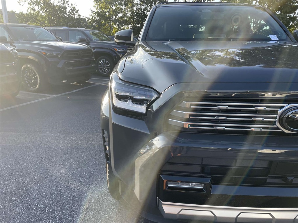 2025 Toyota 4Runner Limited photo 10