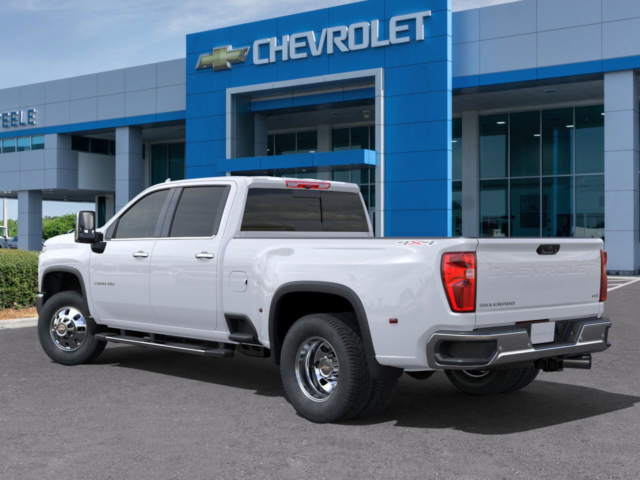2025 Chevrolet Silverado 3500HD LTZ photo 3