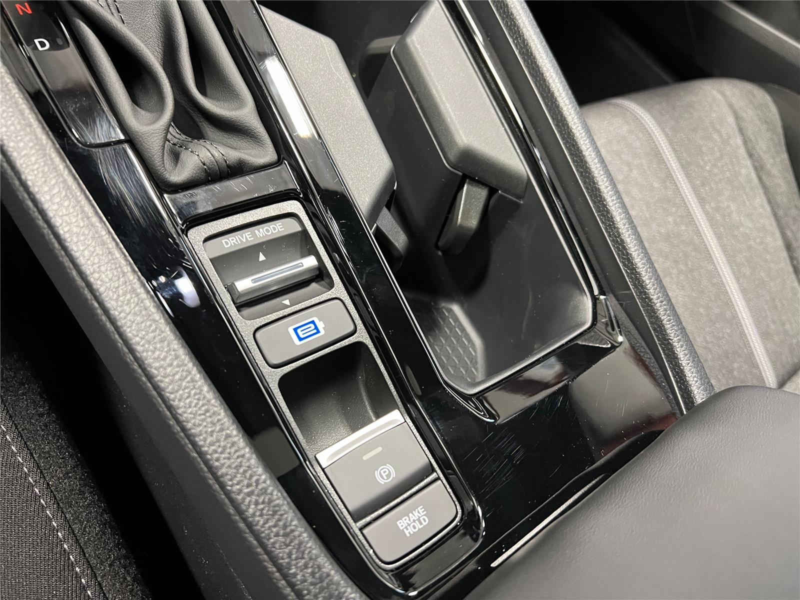2025 Honda Accord Hybrid Sport photo 14