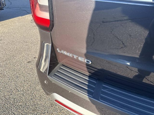 2024 Ford Expedition MAX Limited photo 4