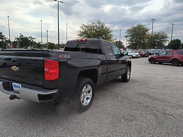 2015 Chevrolet Silverado LT photo 5