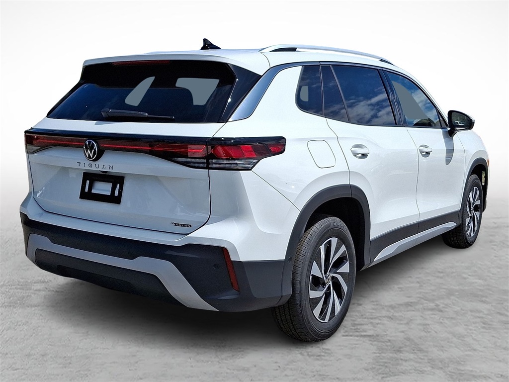 2025 Volkswagen Tiguan S photo 2