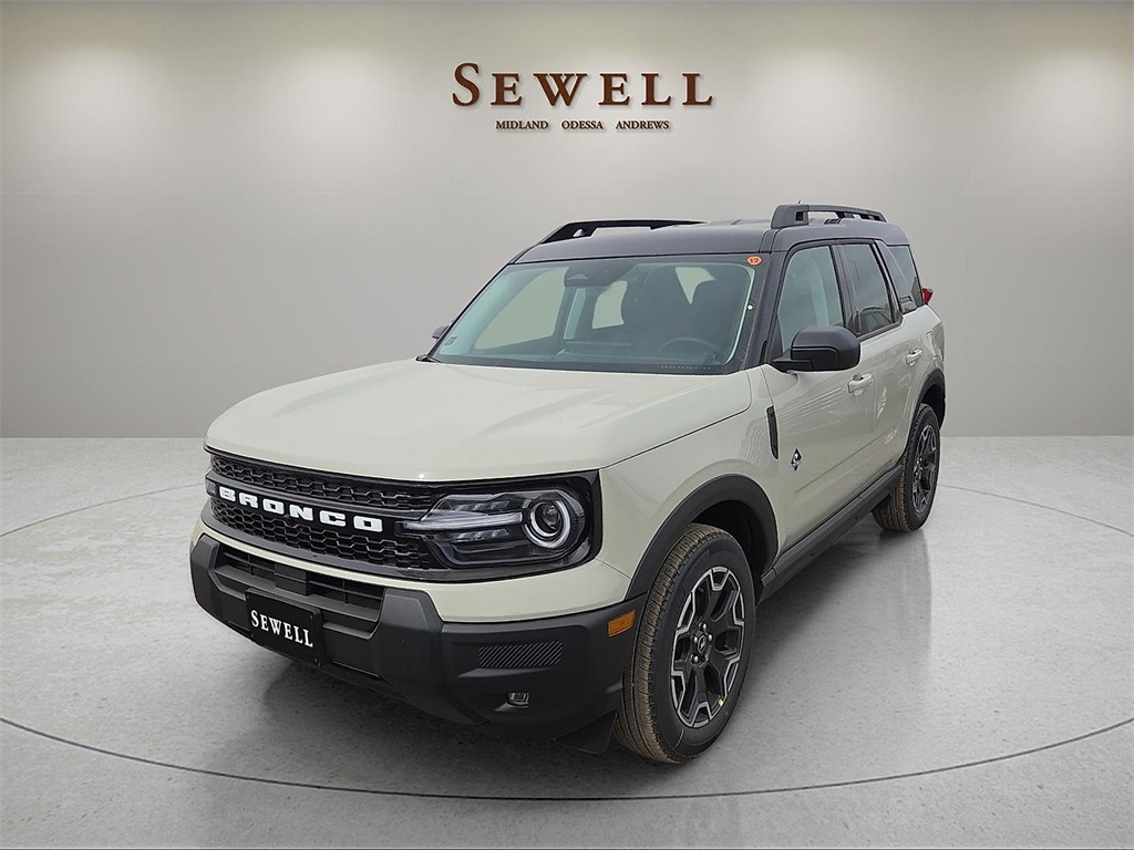 2025 Ford Bronco Sport Outer Banks's photo