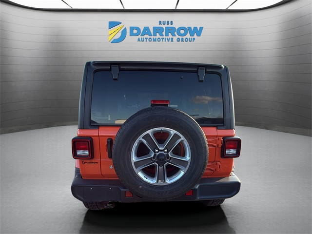 2020 Jeep Wrangler Unlimited Sahara photo 4