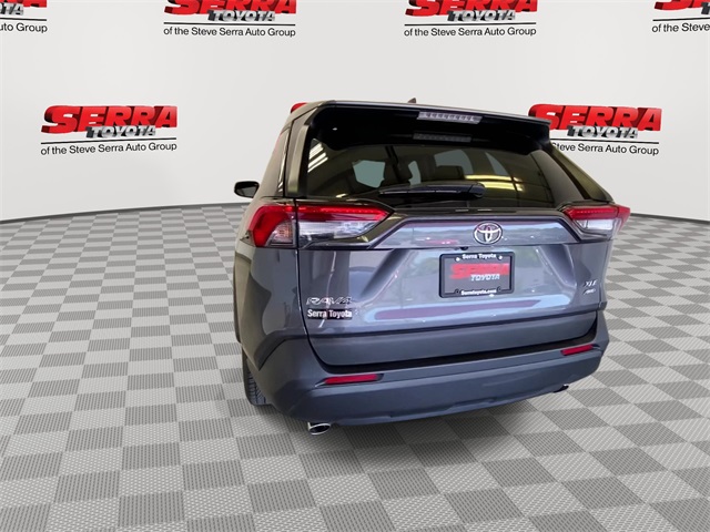 2024 Toyota RAV4 XLE photo 8