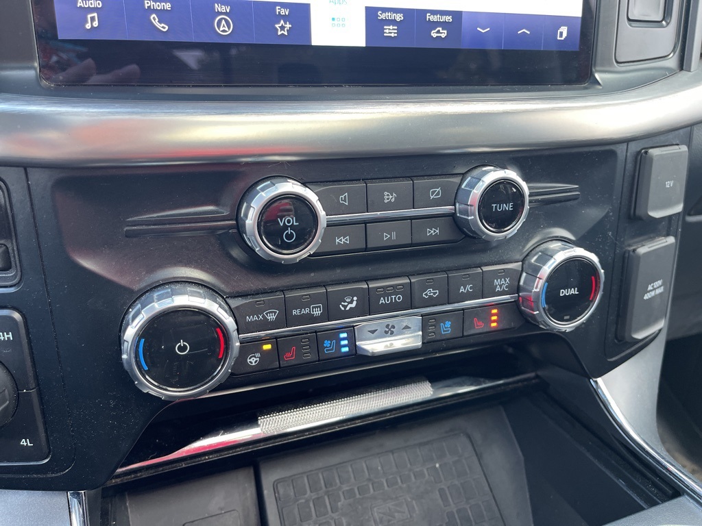 2022 Ford F-150 Lariat photo 10