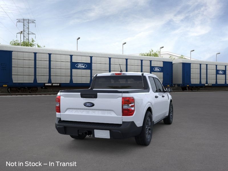 2025 Ford Maverick XLT photo 2