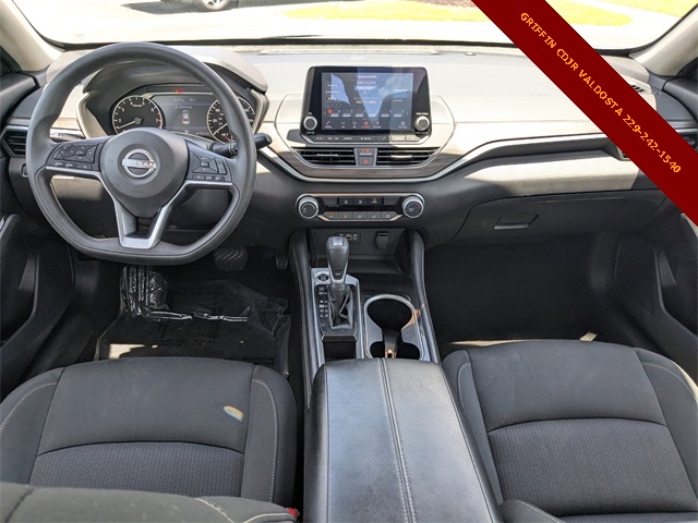2023 Nissan Altima 2.5 SV photo 13