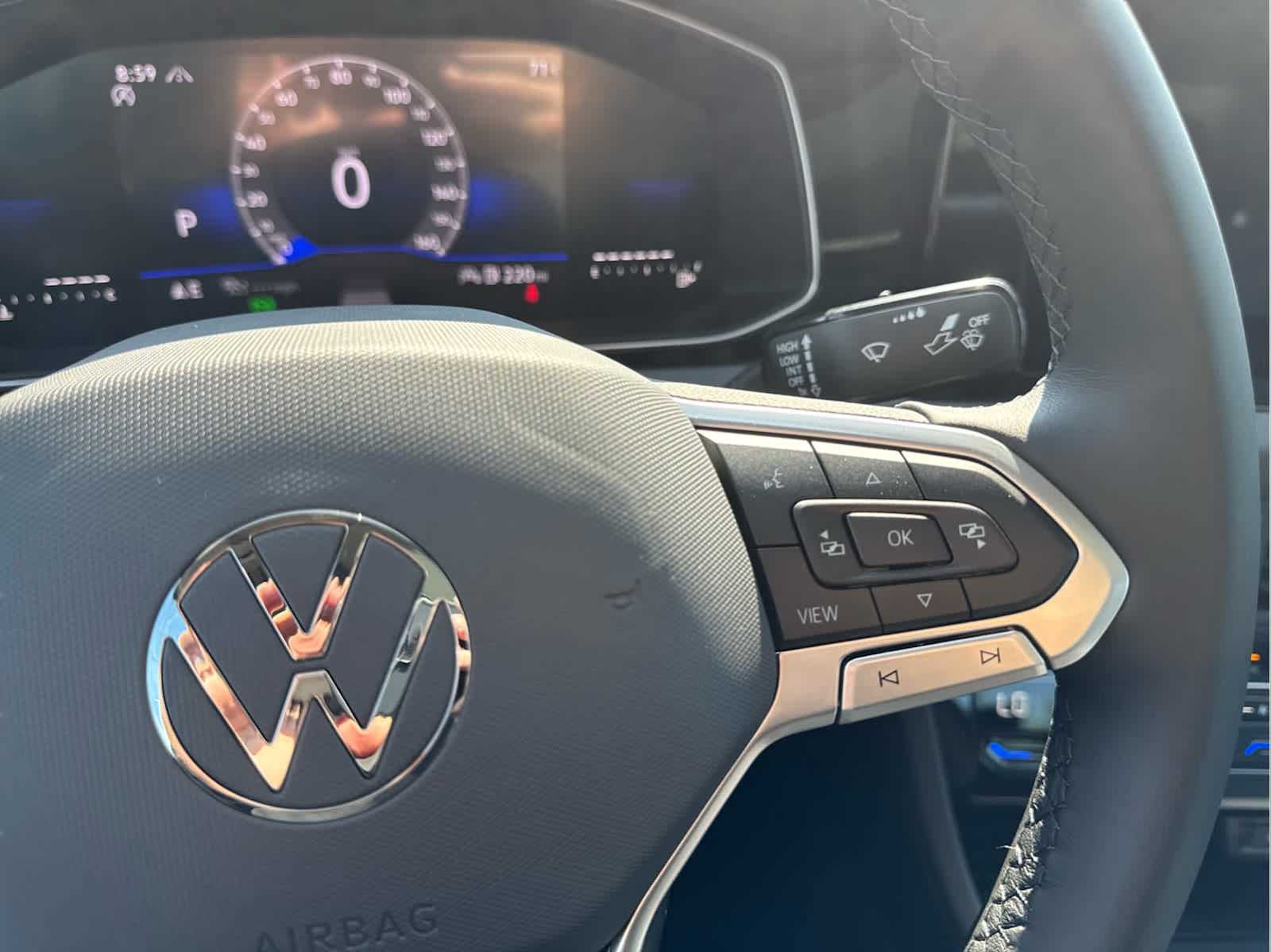 2025 Volkswagen Jetta SE photo 22