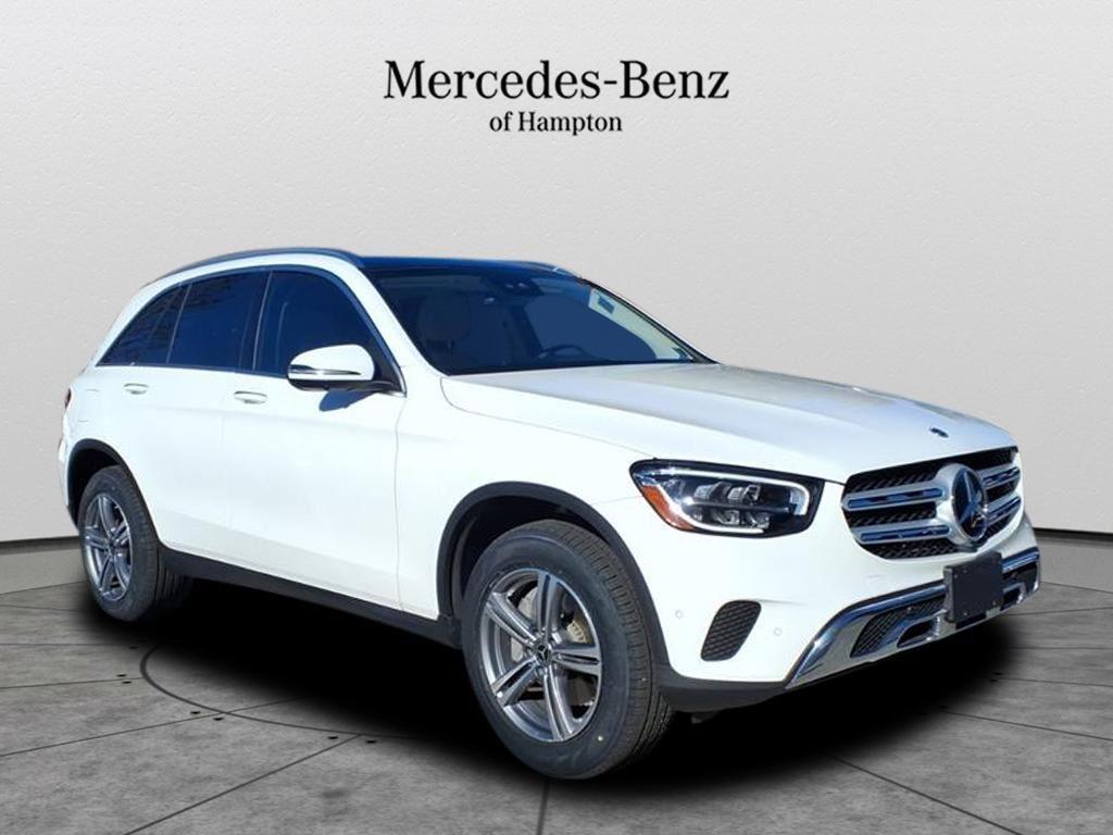 2022 Mercedes-Benz GLC GLC300's photo