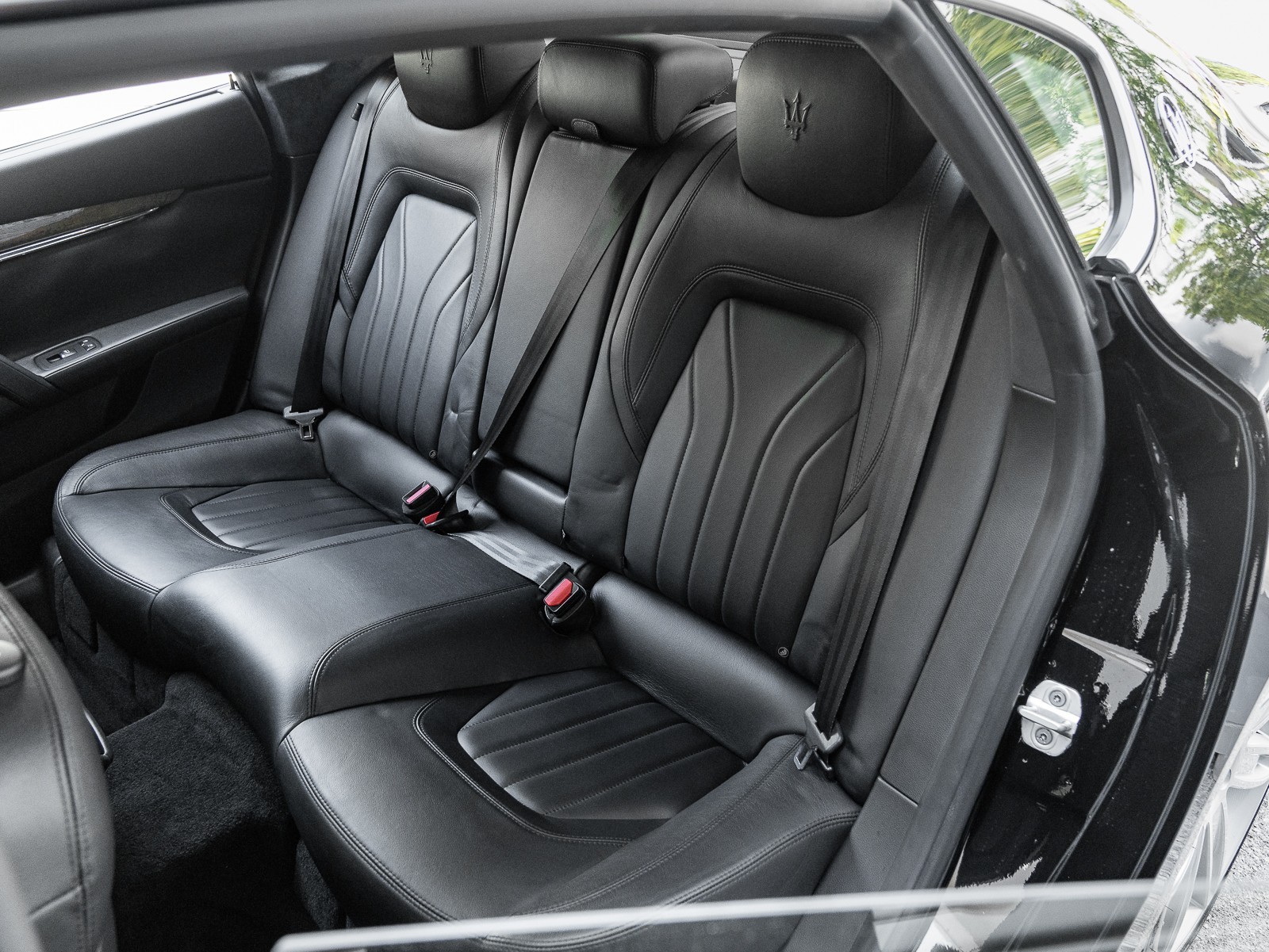 2014 Maserati Quattroporte GTS photo 15
