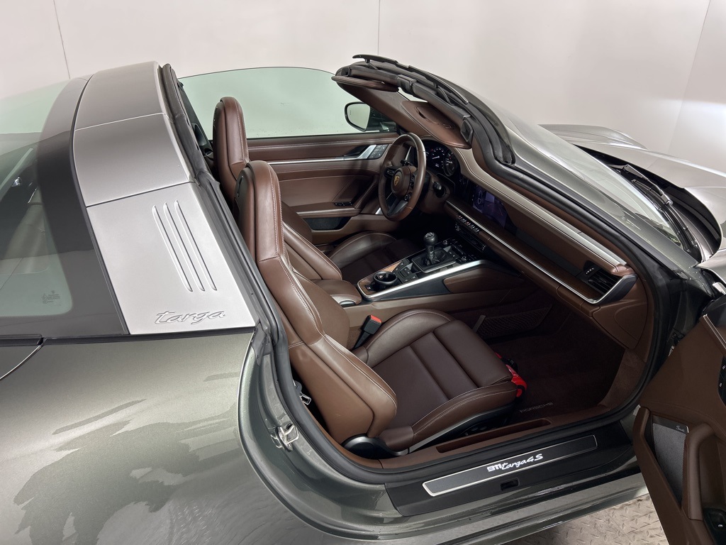 2022 Porsche 911 Targa 4S photo 34