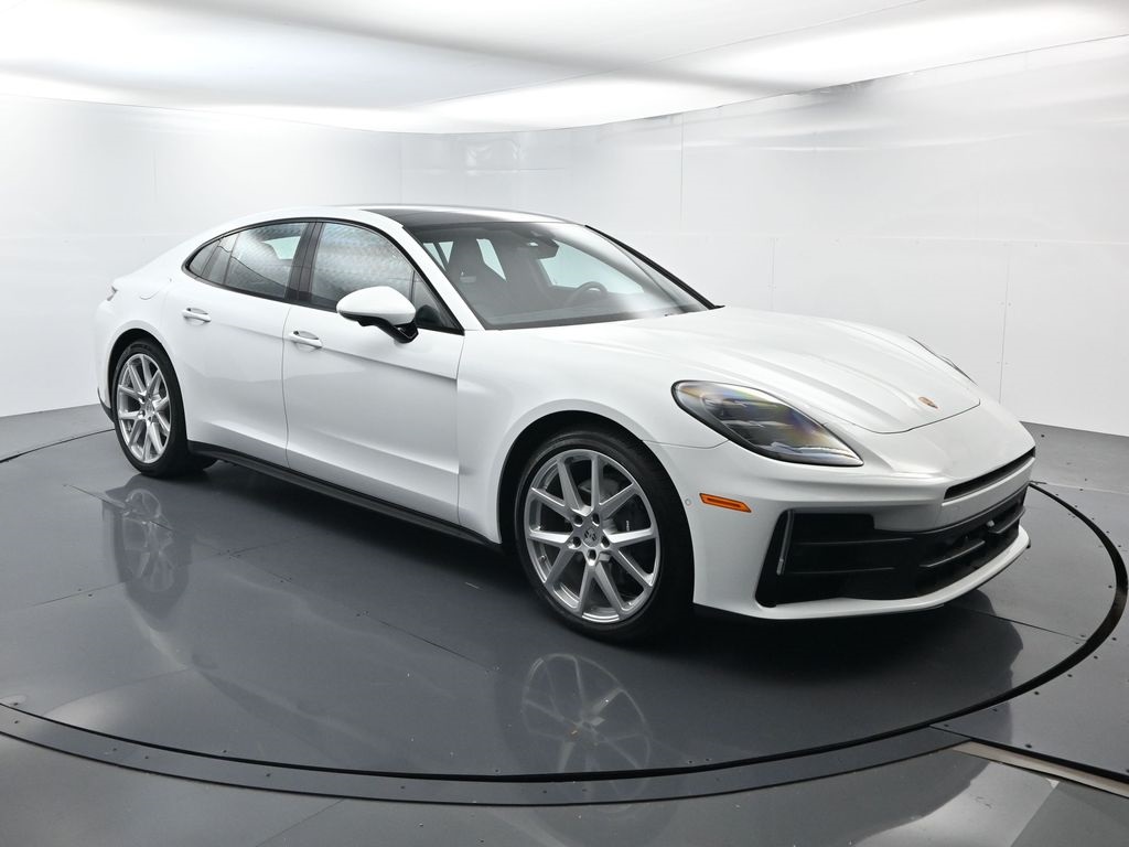 2025 Porsche Panamera 4 photo 15