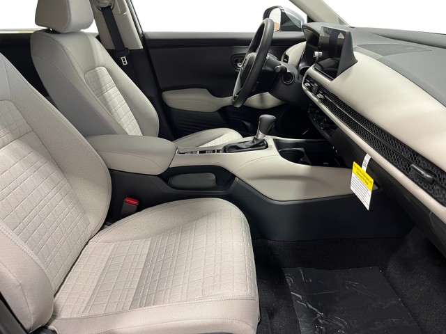 2026 Honda HR-V LX photo 22