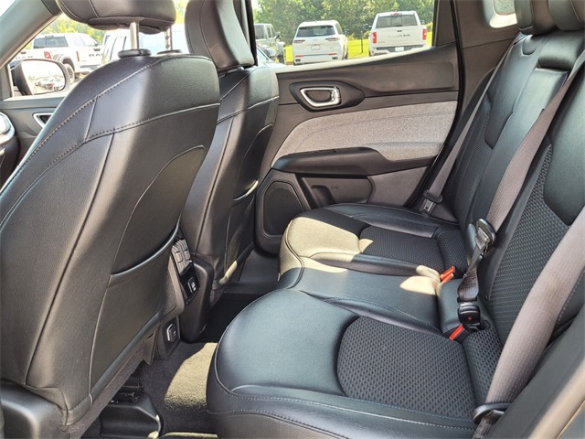 2024 Jeep Compass Latitude photo 6