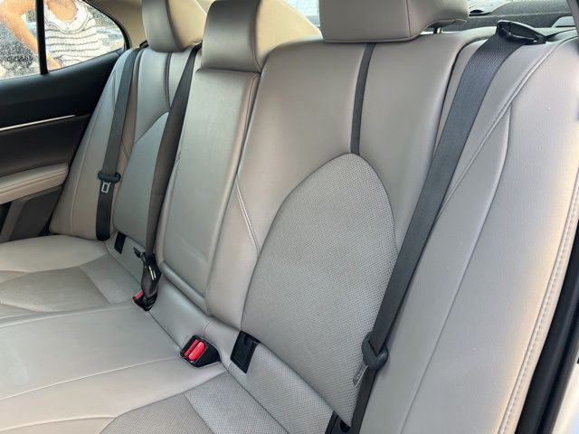 2023 Toyota Camry XLE photo 27