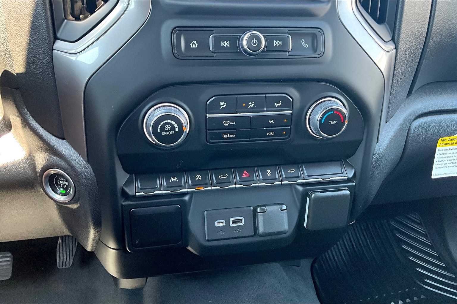 2023 Chevrolet Silverado 1500 Custom photo 30