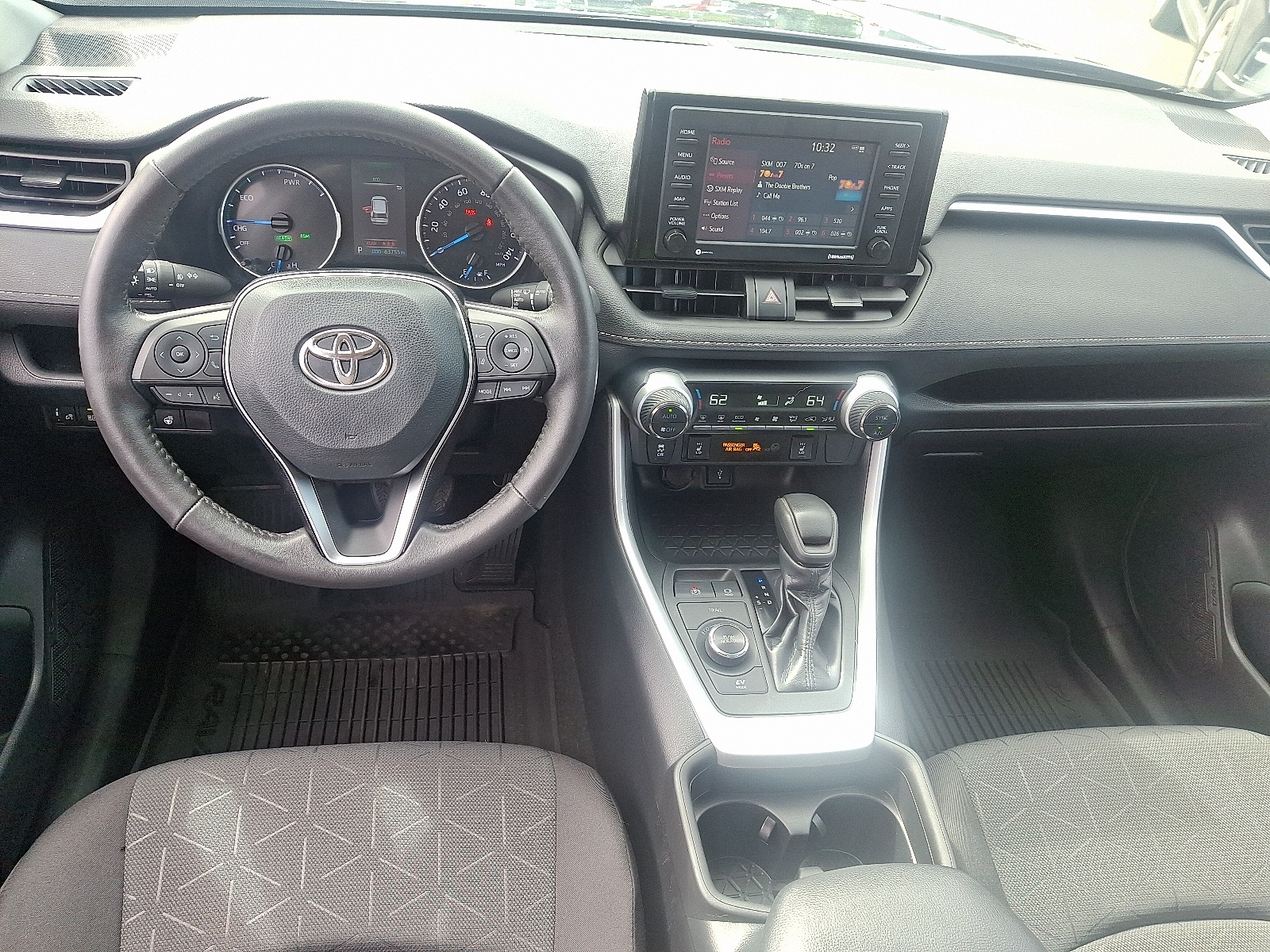 2021 Toyota RAV4 Hybrid XLE photo 12