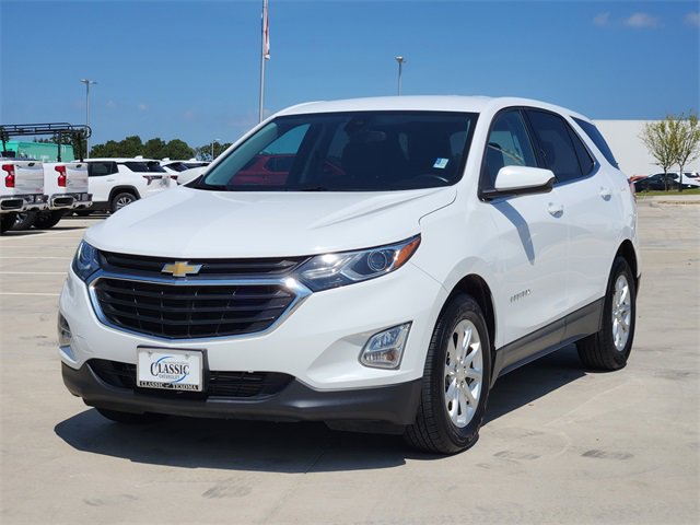 2020 Chevrolet Equinox LT photo 3
