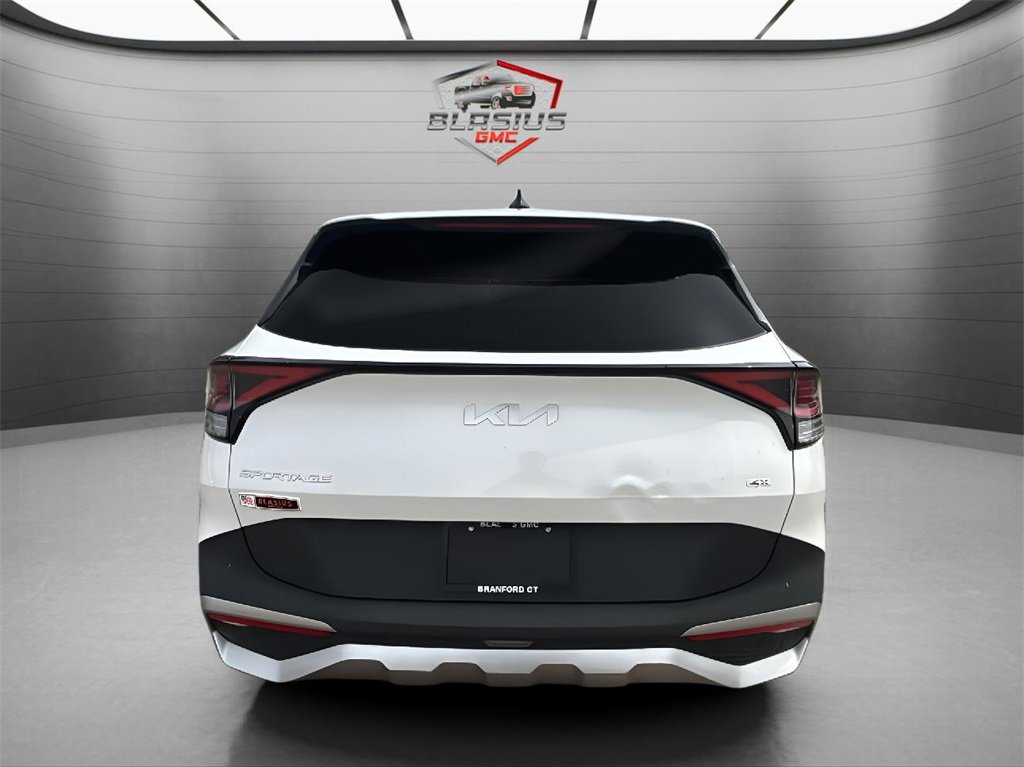 2023 Kia Sportage LX photo 4