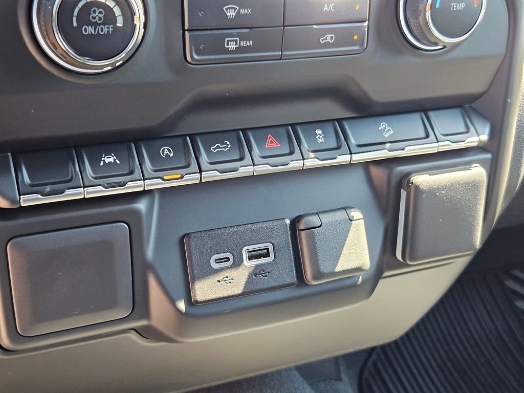 2025 Chevrolet Silverado 1500 Custom Trail Boss photo 24