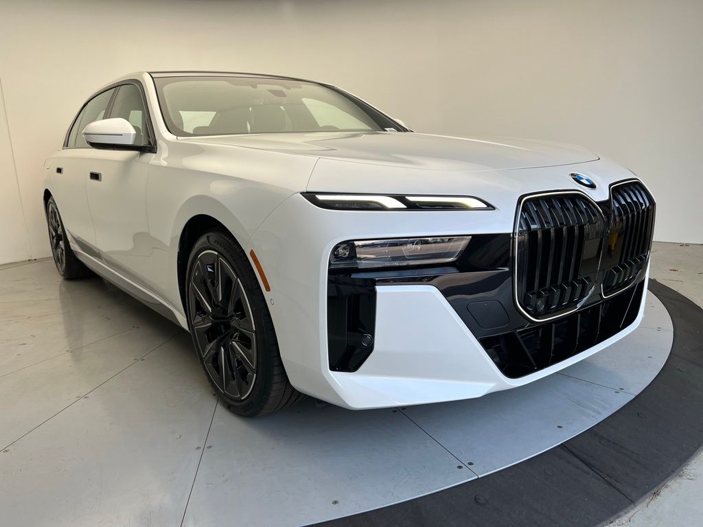 2025 Bmw 760i xDrive photo 2