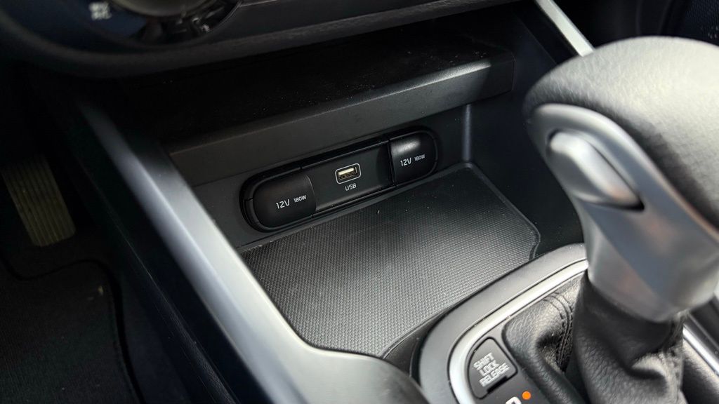 2024 Kia Soul LX photo 22