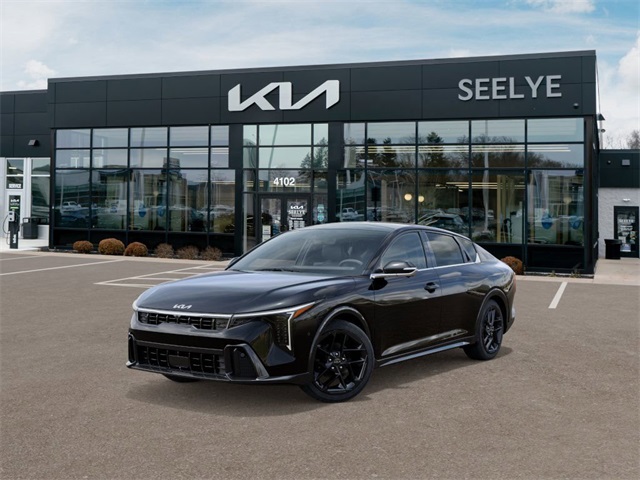 2025 Kia K4 GT-Line Turbo's photo