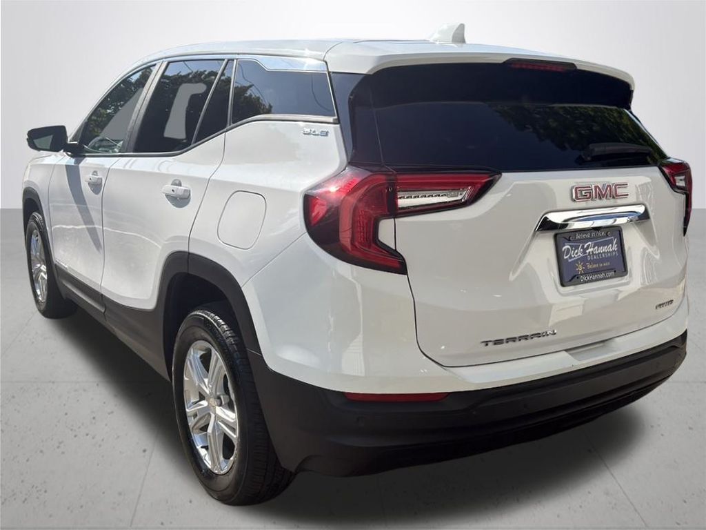 2022 Gmc Terrain SLE photo 10