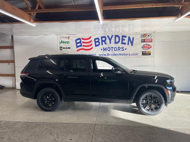 2025 Jeep Grand Cherokee L Altitude's photo