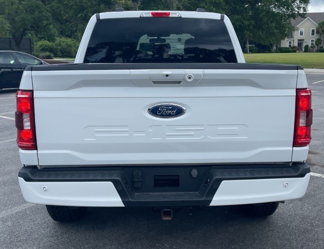 2023 Ford F-150 XLT photo 3