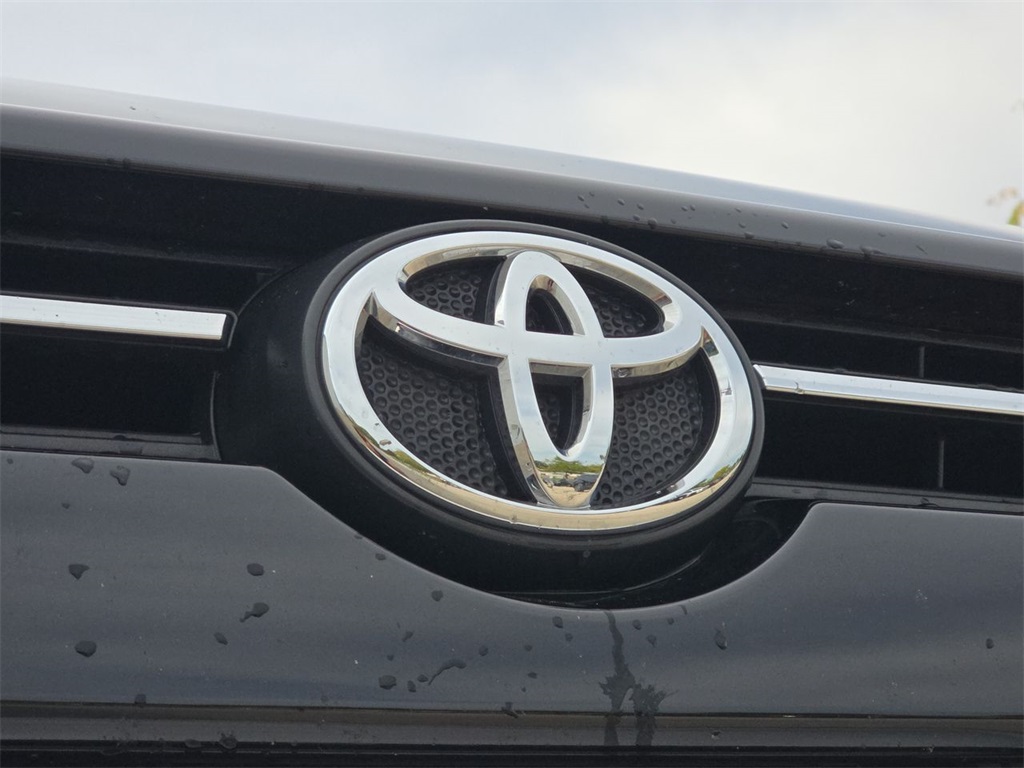 2021 Toyota 4Runner SR5 Premium photo 32