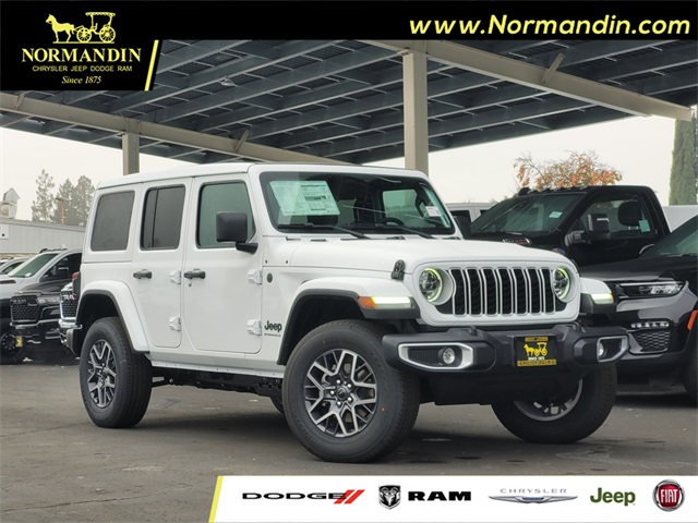 2026 Jeep Wrangler 4-Door Sahara's photo