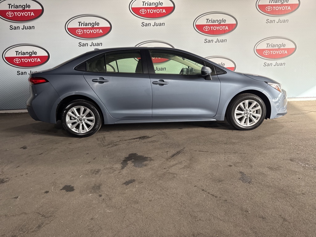 2024 Toyota Corolla Hybrid photo 6