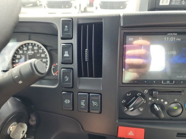 2024 Chevrolet Silverado photo 16