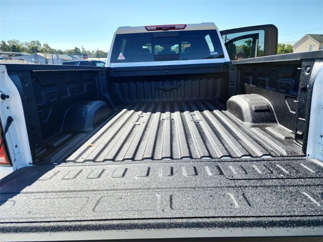 2025 Chevrolet Silverado 2500HD LT photo 13