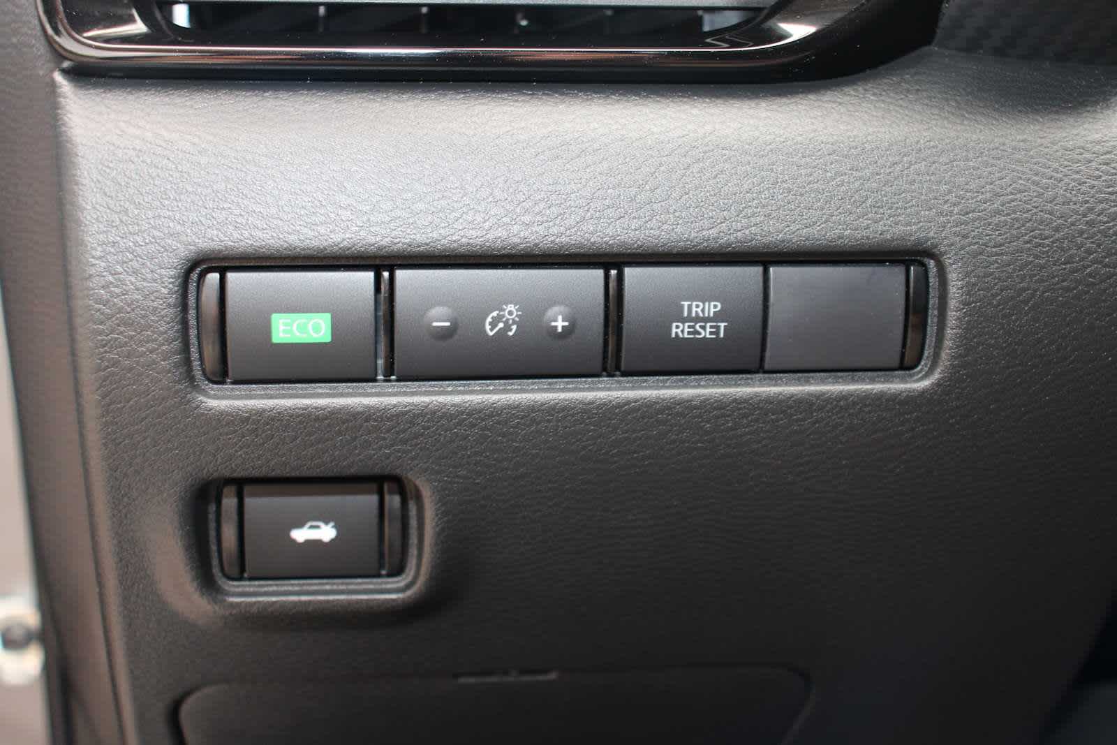 2025 Nissan Sentra SV photo 15
