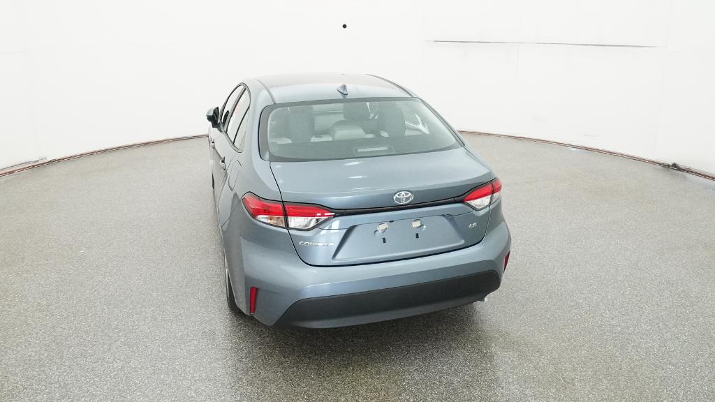 2025 Toyota Corolla LE photo 16