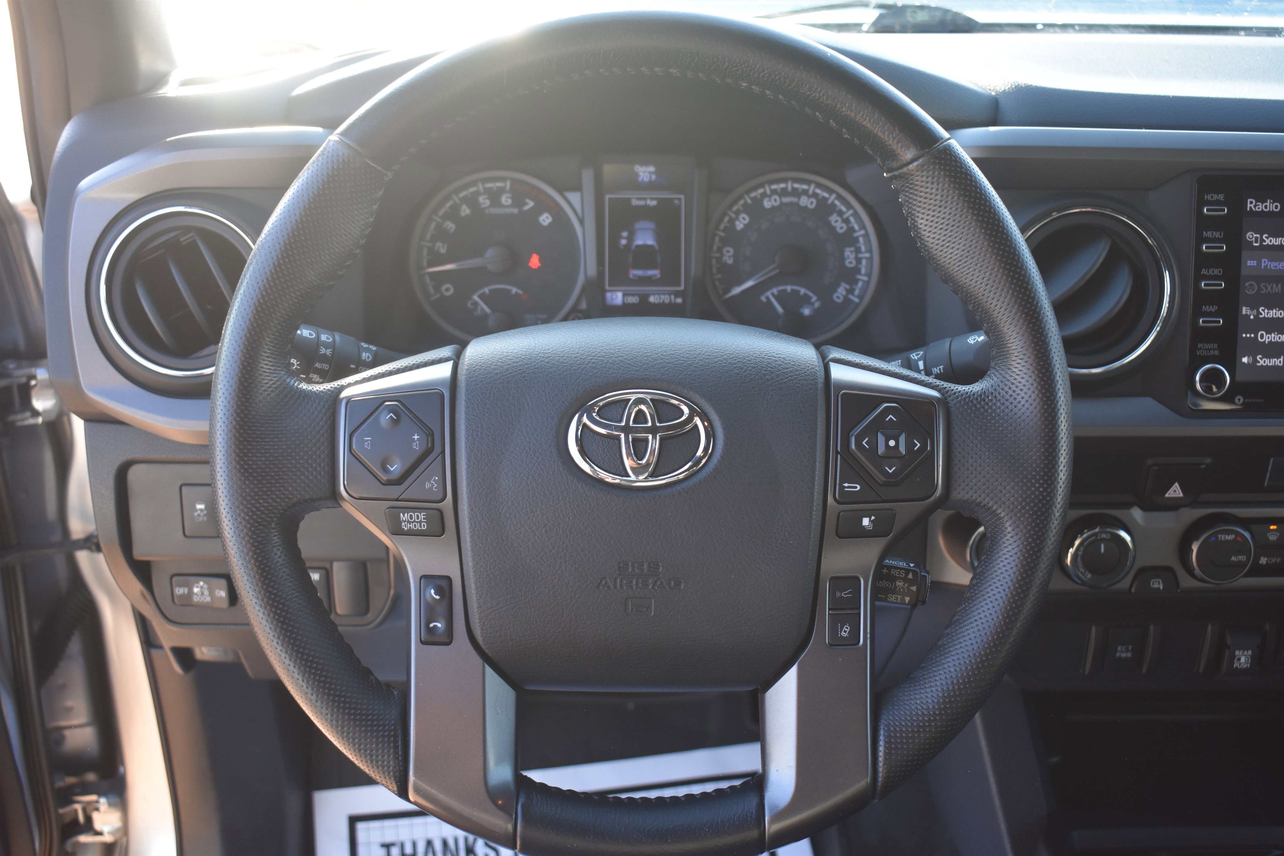 2023 Toyota Tacoma 4x4 SR5 photo 6