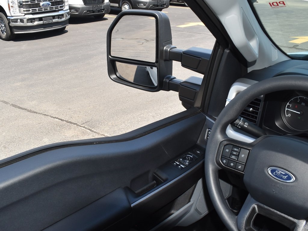 2025 Ford F-250 XLT photo 15