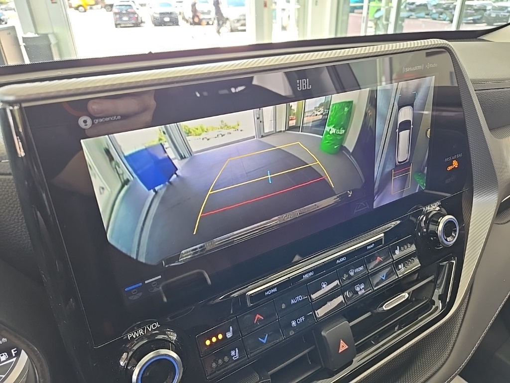 2021 Toyota Highlander Platinum photo 4