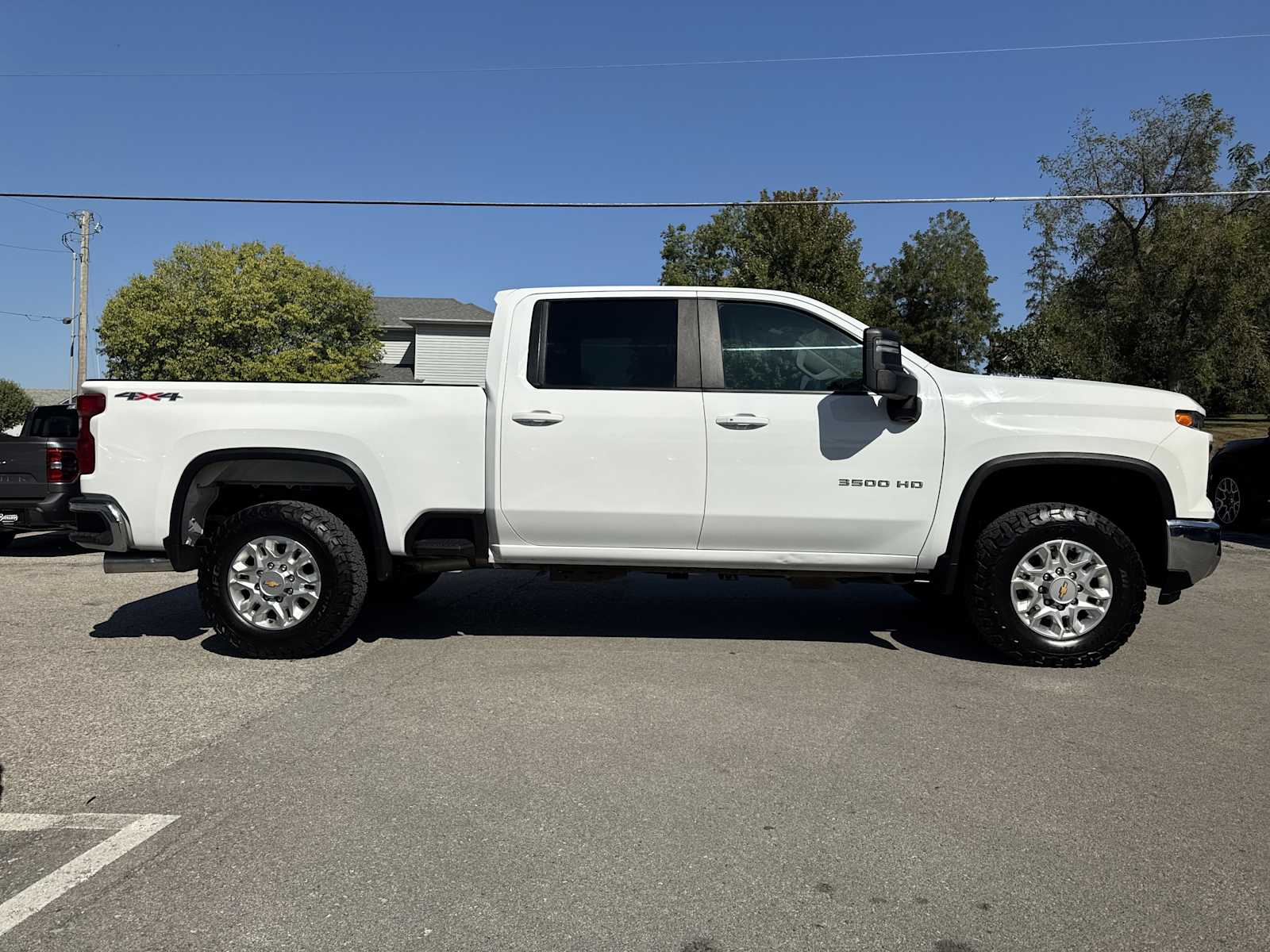 2024 Chevrolet Silverado 3500HD LT photo 4
