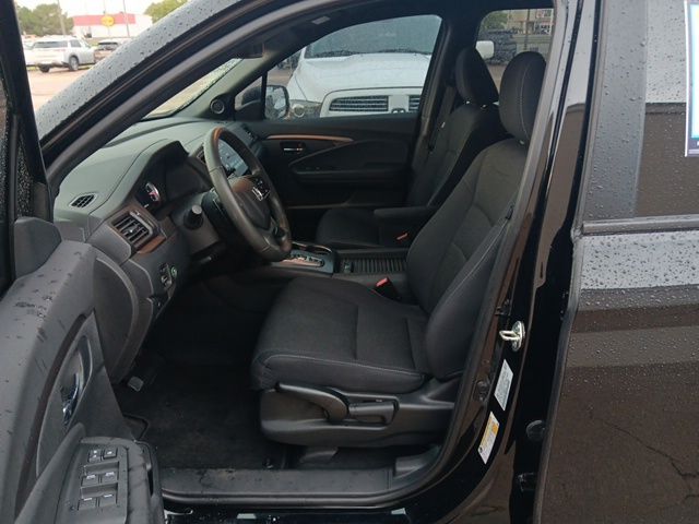 2021 Honda Passport Sport photo 15