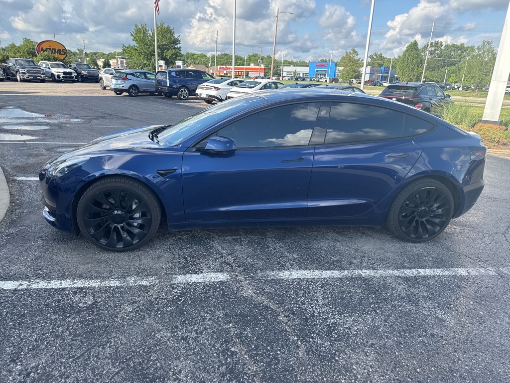 2023 Tesla Model 3 photo 5