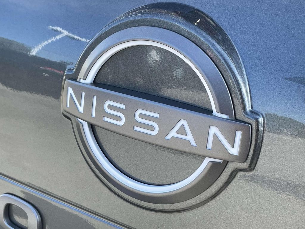 2026 Nissan Rogue SV photo 7