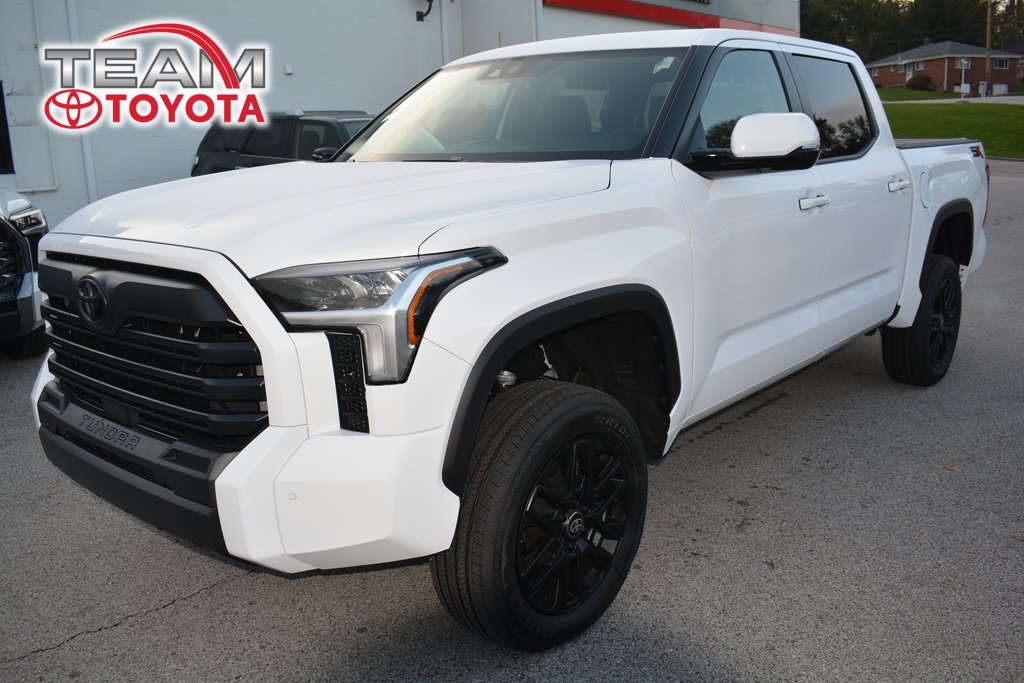 2026 Toyota Tundra SR5's photo