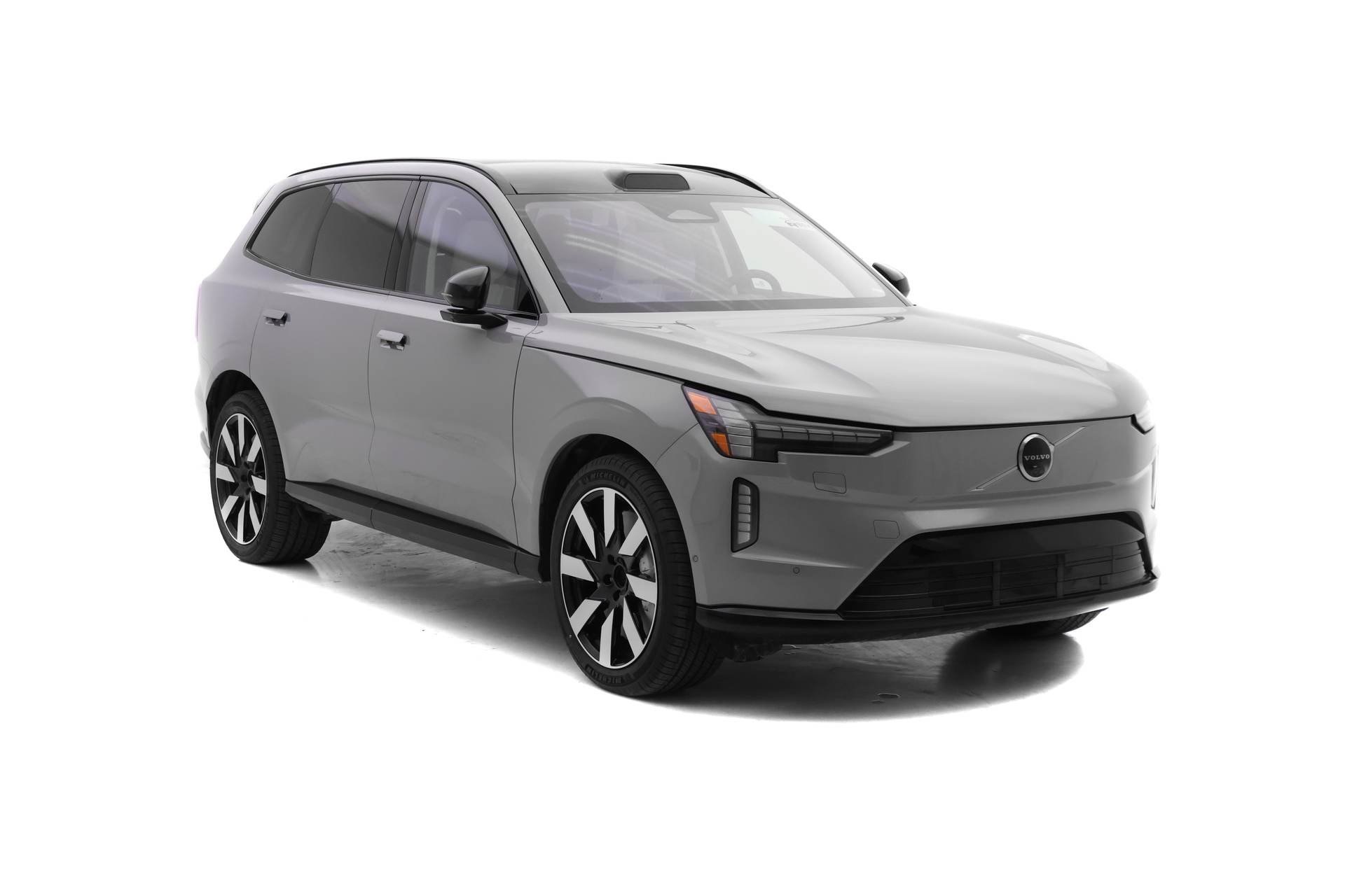 Used 2025 Volvo EX90 Ultra with VIN 7JDEV3VL9SG001094 for sale in Cincinnati, OH