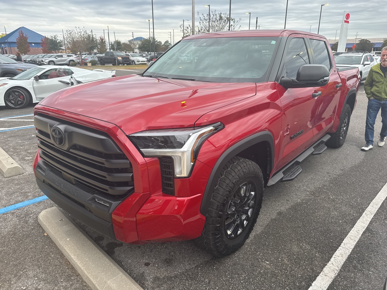 2024 Toyota Tundra SR5's photo