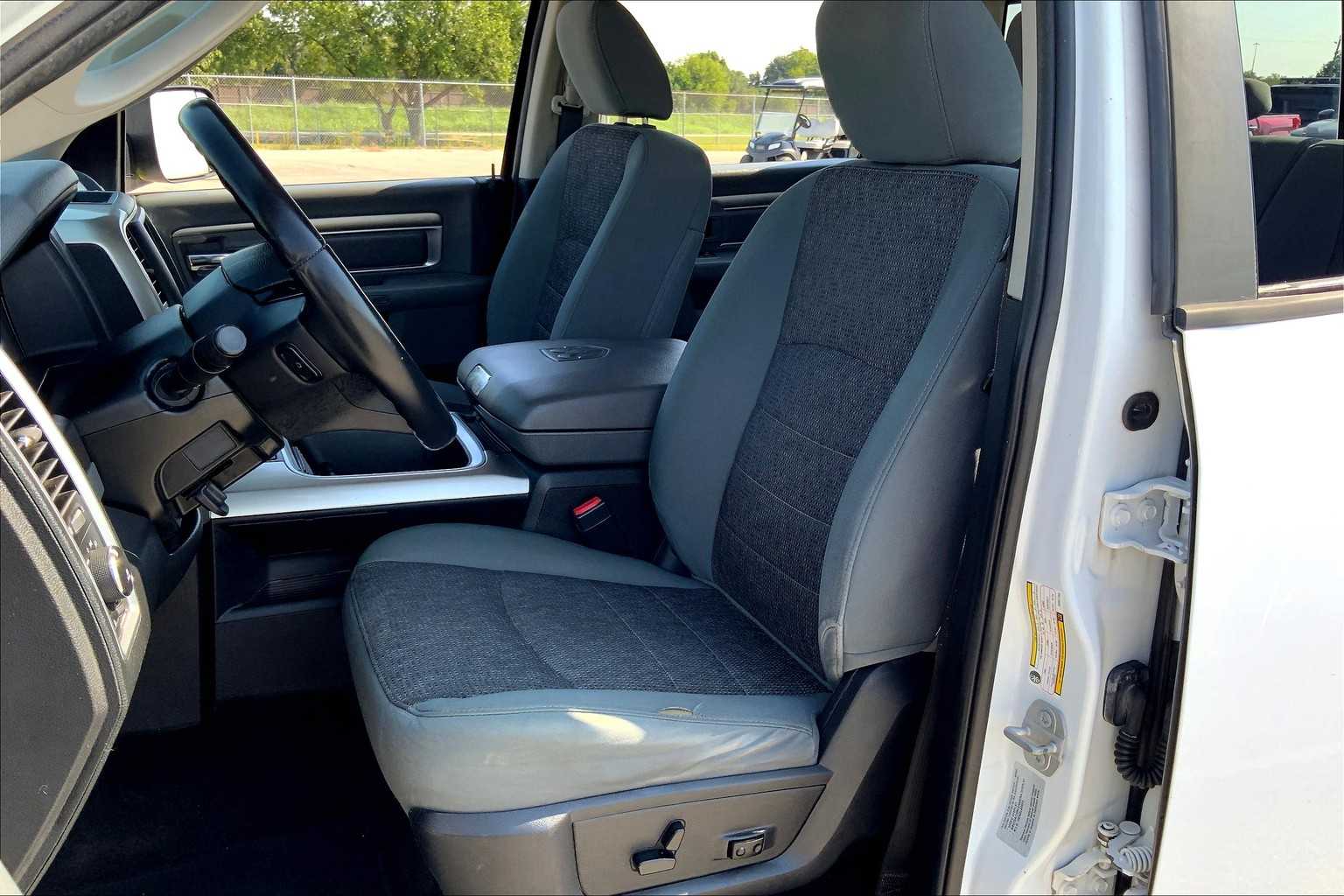 2016 Ram 1500 Lone Star photo 7